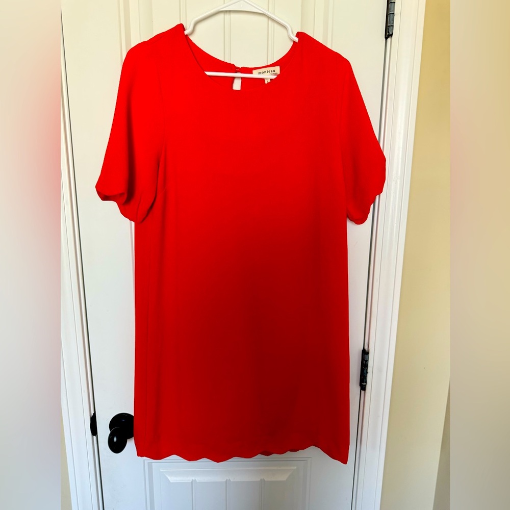 Monteau Scalloped Sleeve and Hem Dress